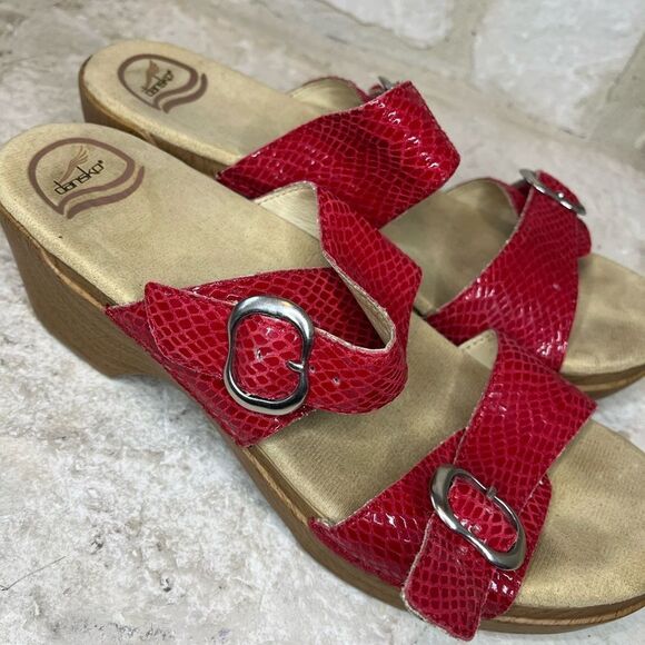 Dansko sophie sandals shoes red leather comfort wedge womans 41 - Picture 8 of 9